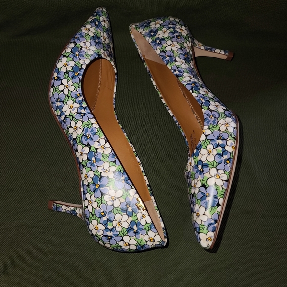 Tory Burch Heels - Picture 7 of 17